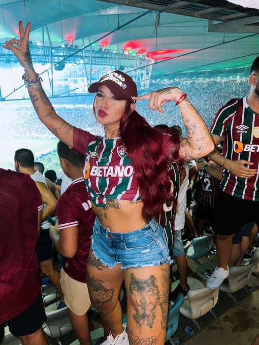 A tricolor tatuada do RJ é a Dj Nath uma das mais gostosas do TikTOK