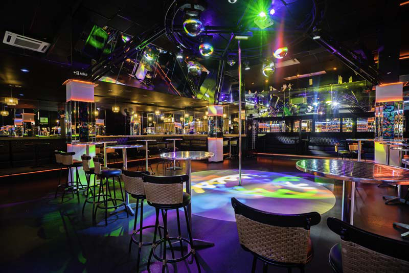 Casa de swing Asha Club SP Mesas Pista de Dança