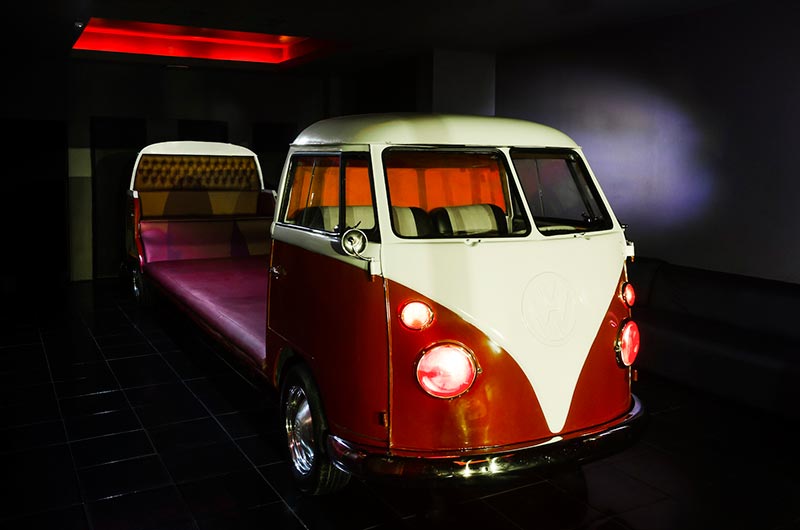 Kombi namoradeira da casa de swing Code Club SP - Sexo no carro