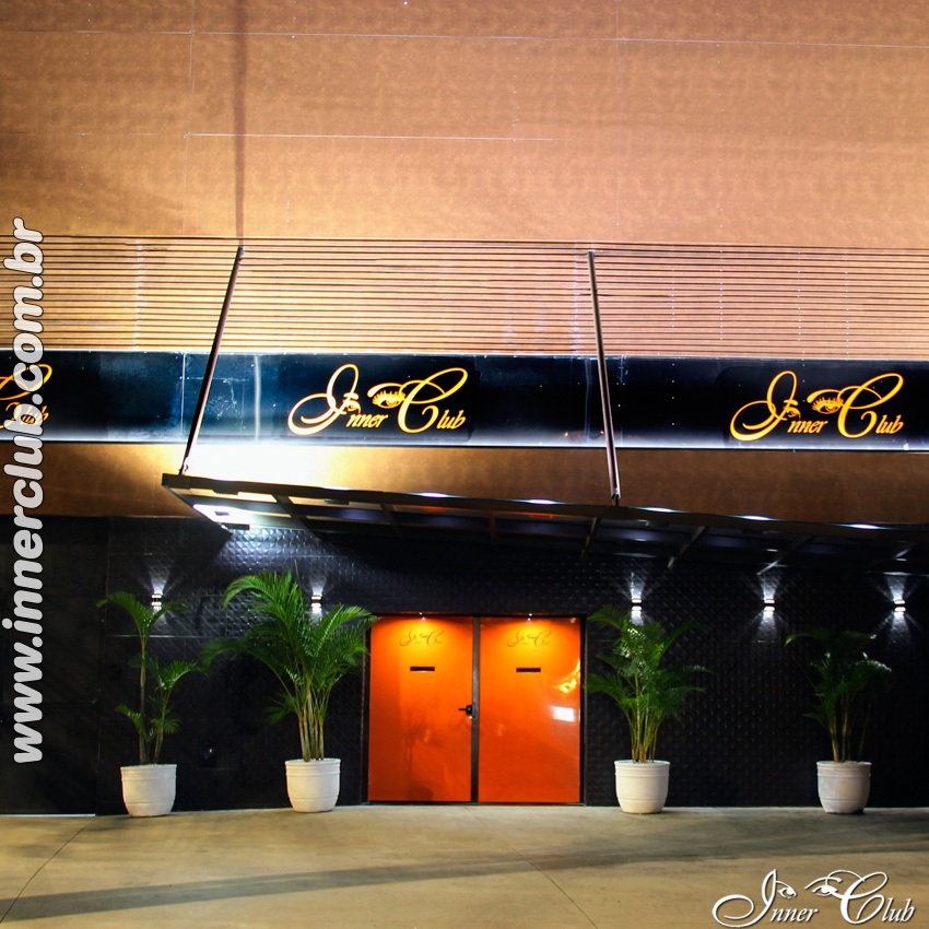 Inner Club casa de swing em Santo Amaro - SP entrada possui segurança e câmeras de vigilância