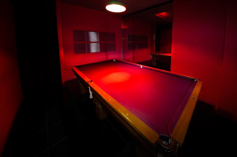 Playgrownd adulto na casa de swing  Code Club SP mesa de sinuca para sexo