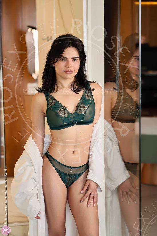 12ª foto da Laís Albuquerque