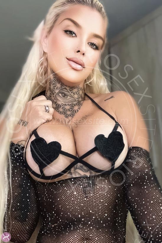 12ª foto da Agata