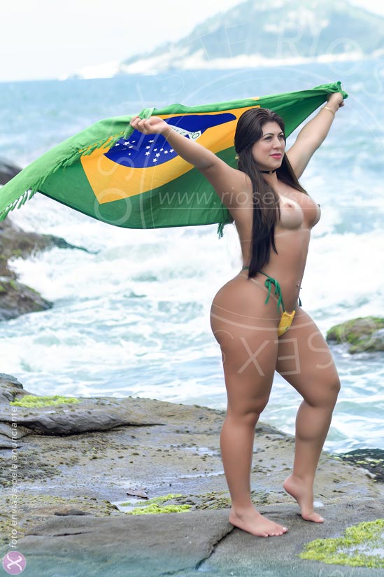 4ª foto da Paty Mansur