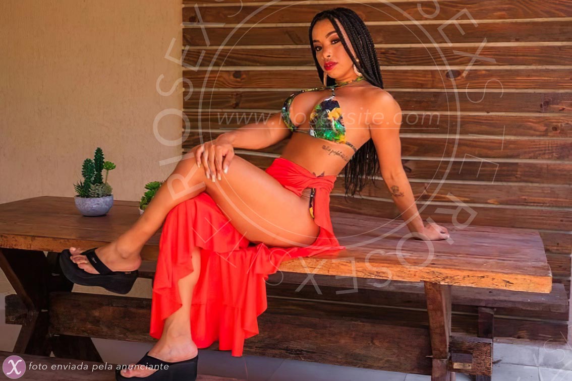 5ª foto da Luanna Mineira
