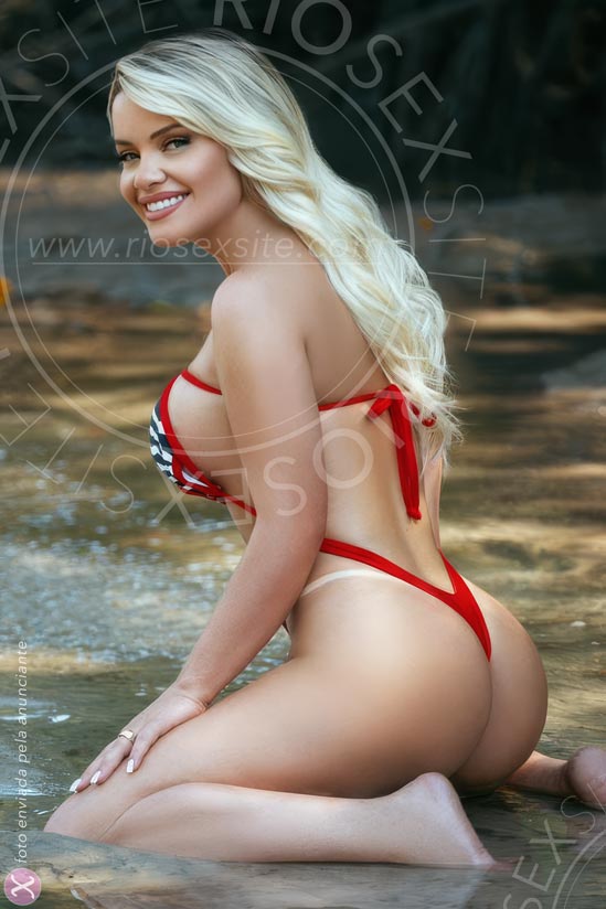 4ª foto da Dandara