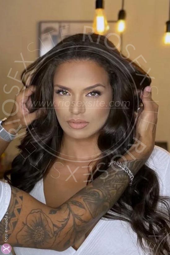 21ª foto da Ágatha Luz