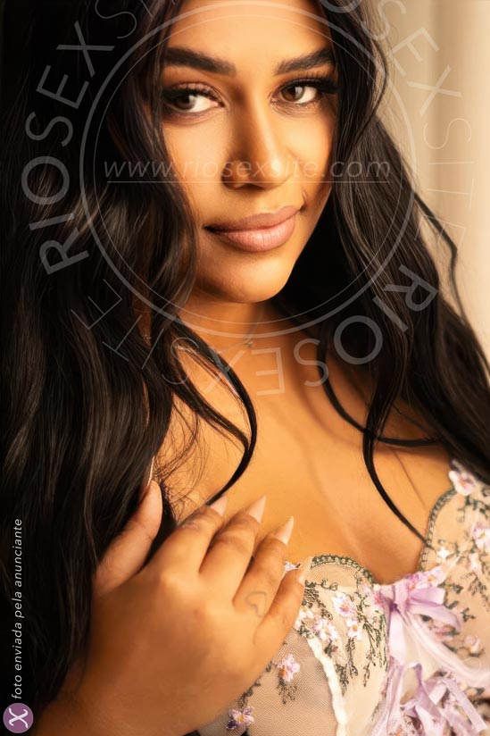 5ª foto da Ravenna Zahir