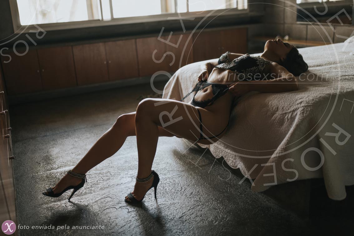 9ª foto da Ayla Meden