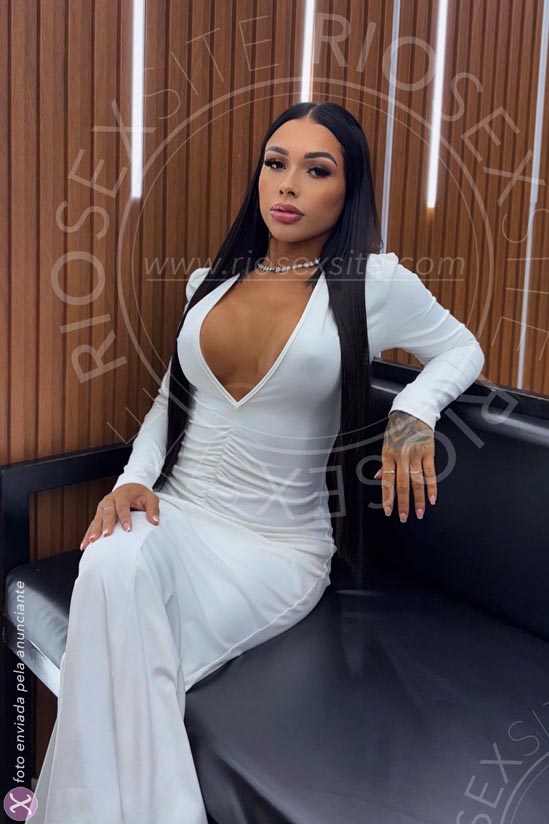 5ª foto da Mirela Motta