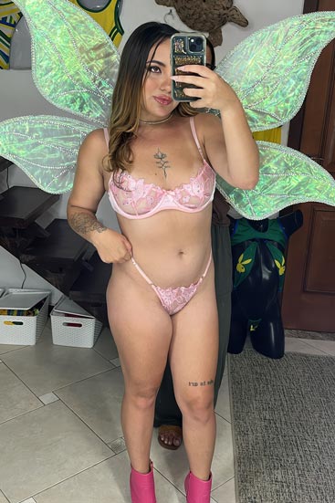 Rio Escorts teen girl