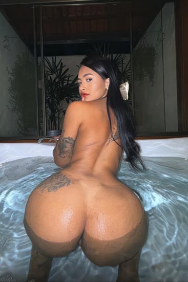 Acompanhante ninfeta copacabana