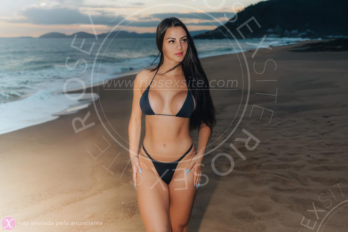 8ª foto da Laura Camila