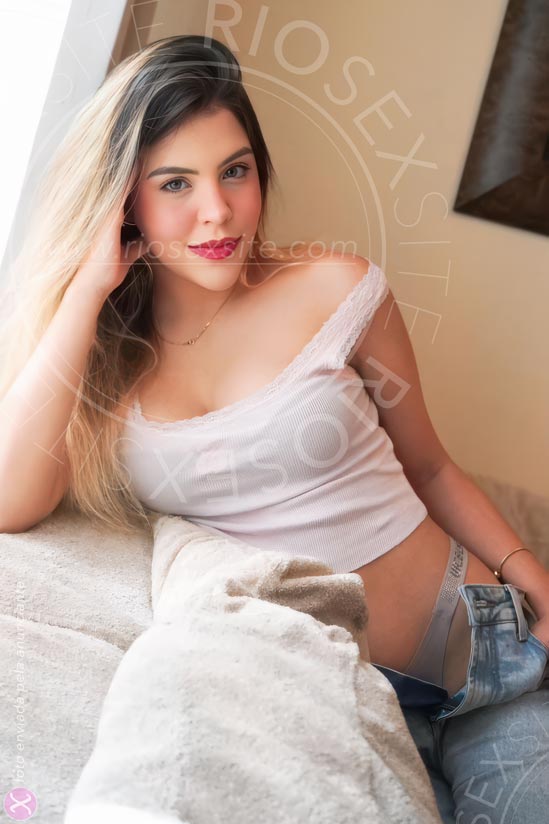 1ª foto da Bárbara Alencar