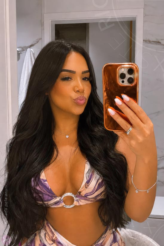 7ª foto da Louise Avelar