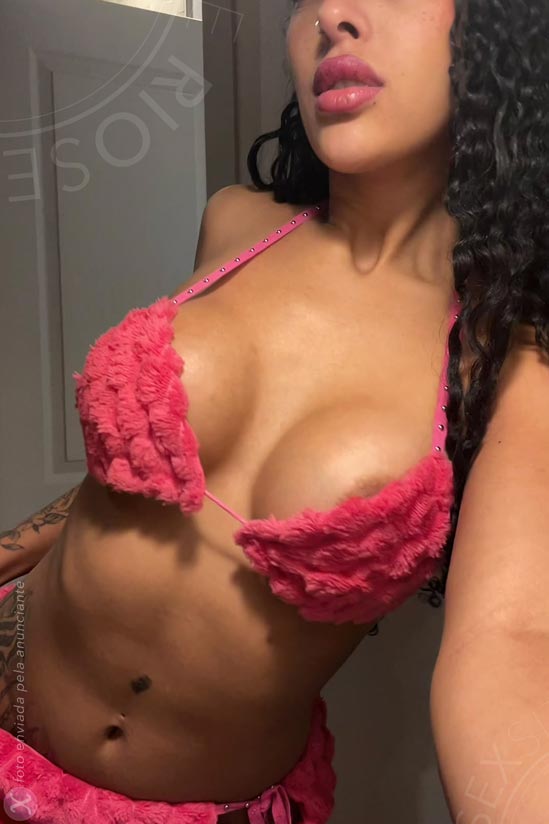 8ª foto da Debora