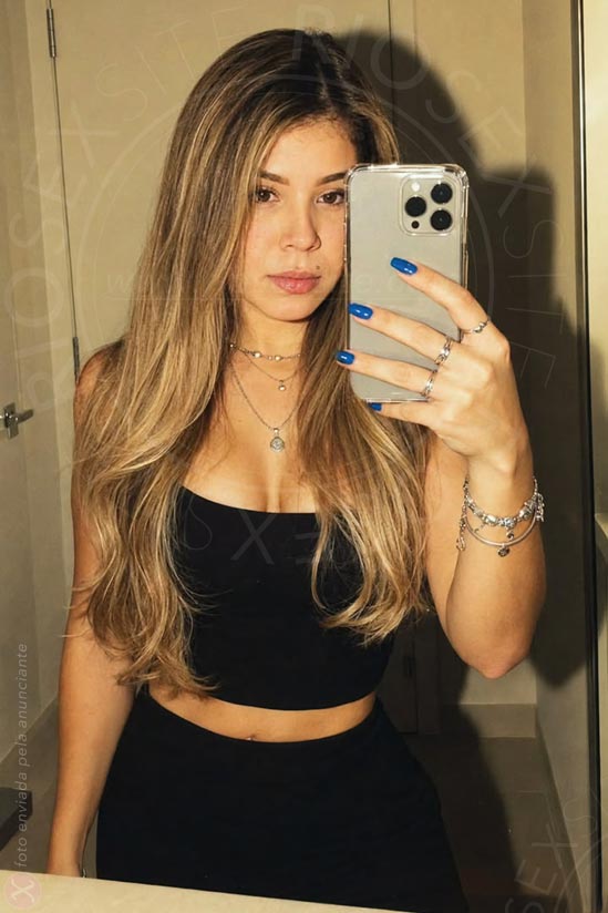 7ª foto da Gabi Lins